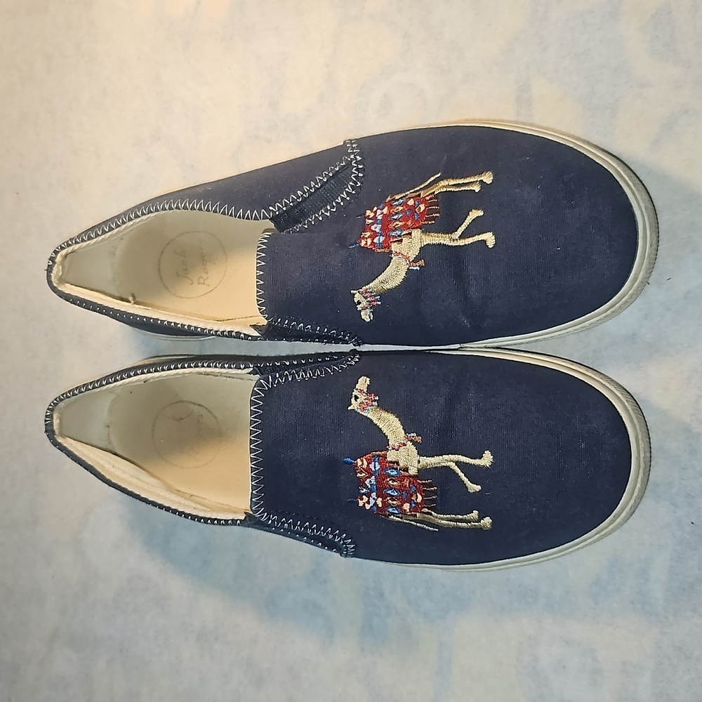Jack Roger's Slipon Embroidered Sneakers π